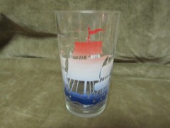 Vintage 1930’s Hocking Glass Decorated Tumbler Clear w/Red White Blue Ships