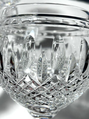 8 WATERFORD CRYSTAL CLARENDON WATER WINE GLASSES ARTIST SIGNED «JIM O’LEARY»