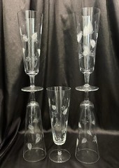 Vintage Set Of 5 Clear Glass Etched Berries/Leaves Footed Pilsner Glasses 8”H