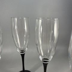 Set of 5 Clear Glass Champagne Flutes with Black Stems Tapered Glossy Finish 6oz