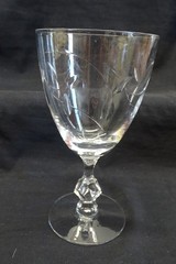 Tiffin Petite Set of 4 Water Goblets – Cut Vine 6 1/2″