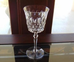 Crystal Wine Glass Knob Stem Unusual Diamond and Oval Pattern 6 oz