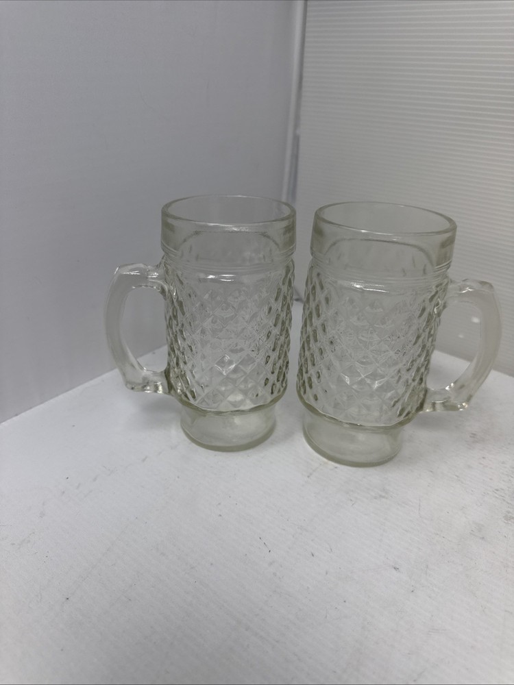 Set Of 2 Vintage 5 3/4” Anchor Hocking Glass Mug Quilted Diamond Point Pattern