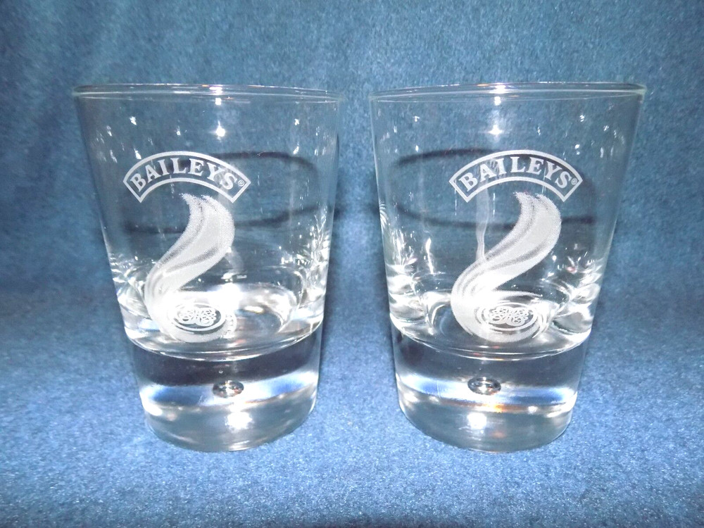 2-Collectible Bailey’s Irish Crm Glasses Bubble Base Etched Swirl w/Celtic Knot
