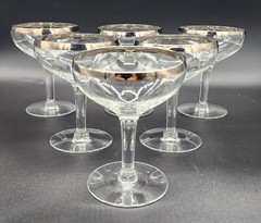 ELEGANT SET OF 6 CHAMPAGNE/SHERBERT GOBLETS WITH SILVER ACCENT