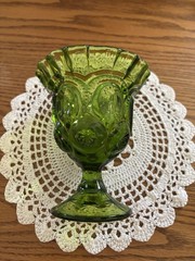 Vintage MCM Green LE Smith Glass Moon & Stars Ruffle Top Cup Goblet Smith 6”
