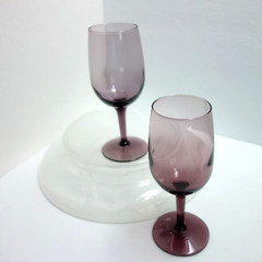 Libbey Wine Glass 6″ Purple Amethyst Set of 2 Stemware Romantic