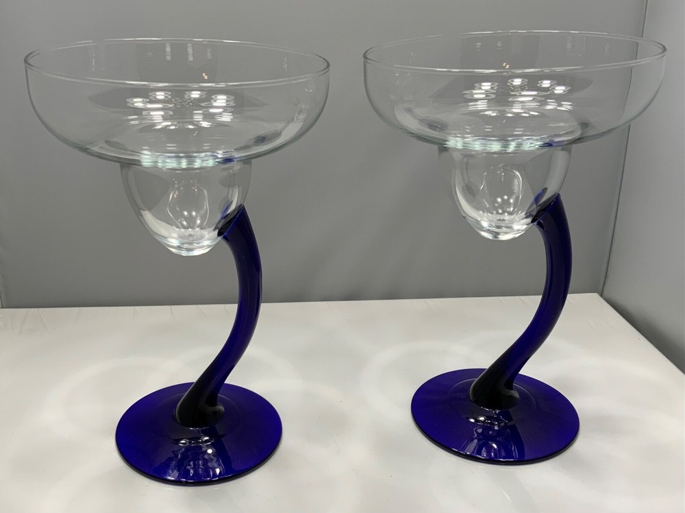 SET OF TWO COBALT BLUE LIBBY BRAVURA MARGARITA GLASSES CURVED STEM 7.25″