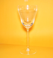 ROSENTHAL ROMANCE II PLAIN Crystal White Wine Stem 7 5/8″ – Studio Line Signed