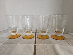 4 Vintage Clear Optic Panel Textured Glasses Amber Footed 5″ Retro HTF