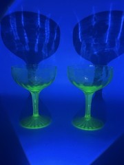 Uranium Coupe Goblets Grape