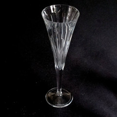 REED & BARTON SOHO CHAMPAGNE TOASTING FLUTE, Cut Lead Crystal, 10 3/4″, 8 Oz