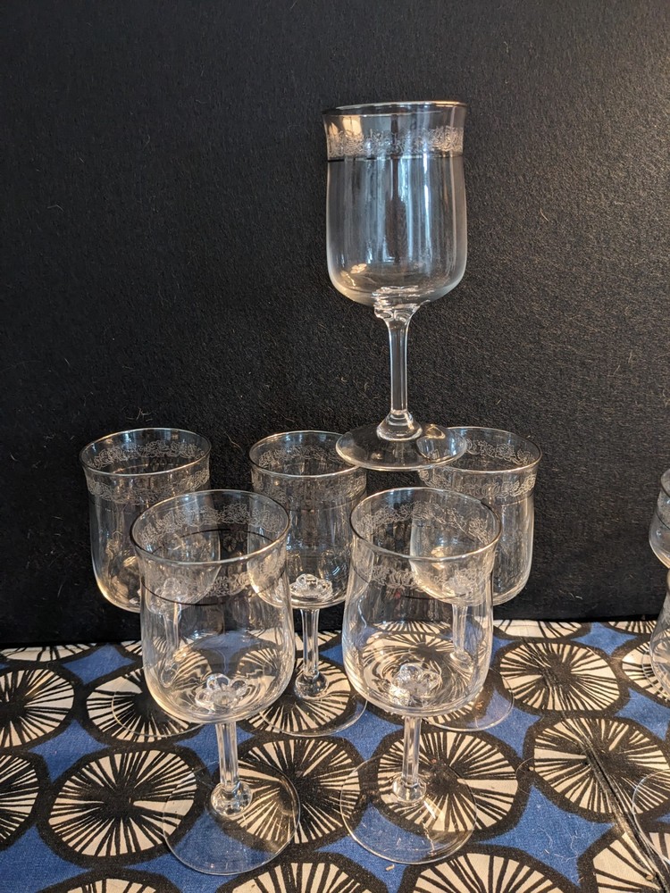 Lenox Moonspun Crystal Wine Goblets Set Of 6 etched with platinum trim, 6 1/4″