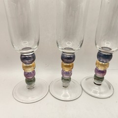 Mikasa «Kensington Pattern-Fluted Shape-Distinct «Jeweled» stem- Set of 7