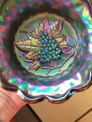 Sweet Electric Purple Imperial Carnival Glass Heavy Grape Bowl