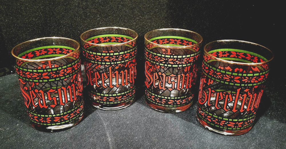 SEASONS GREETINGS HOUZE DOUBLE OLD FASHIONED STAINED GLASS GOLD RIM 4 1/4″ SET 4