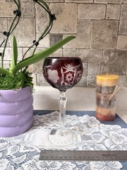 Godinger Ruby Red Cut Crystal Wine Glass Grapes Floral Tall Stemware Romania