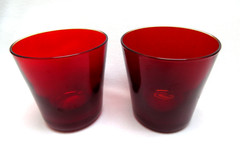 Pair of Hand Blown Red Glass Drinking Wine Tumblers ~ 3″ Tall