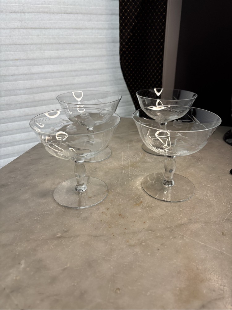 Vintage 50s-60s Cocktail/Champange Coupe Glasses-4. Thin Elegant Etched Glass