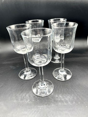 Anchor Hocking Wine Glasses Moments Vintage 5.5 ozs Set of 5