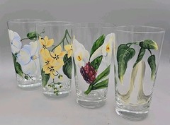 Vintage 1950-60s 4 Glass Tumblers Hand Painted Flowers 6″ Tall EUC