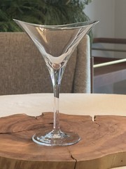 Hoya Crystal Desire Martini Cocktail Glass 7.5″ Oval Curved Bowl Japan
