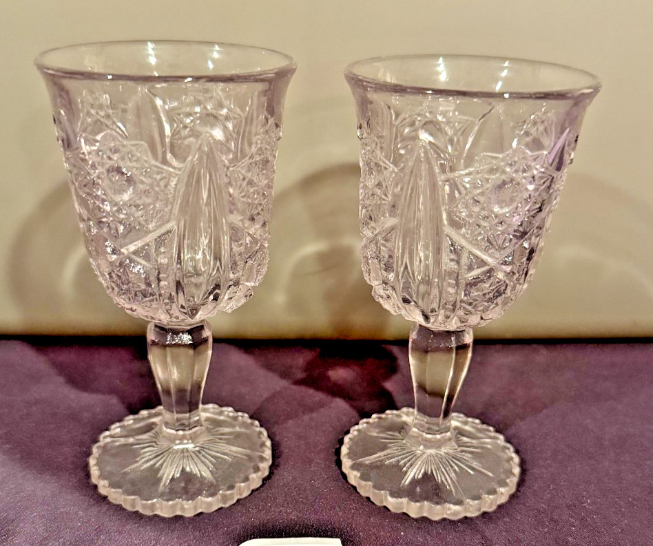 Light purple Indian Glass «Success» pattern pressed glass wine goblets