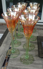 Lot 8 Signed Rick Strini Studio Art Glass Tulip Wine Goblets Marigold Iridescent