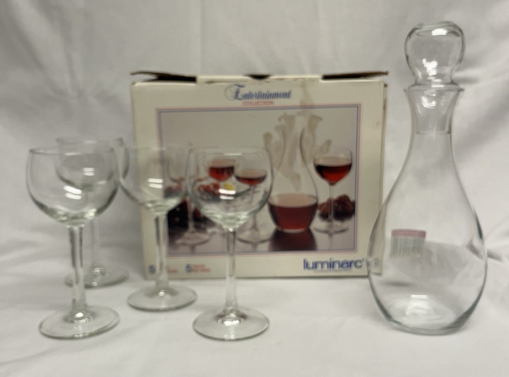 LUMINARC Entertainment Collection WINE DECANTER w STOPPER & 4 GLASSES (NOS)