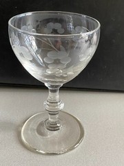 Rock Sharpe Crystal – Floral Circles – Wine/Champagne