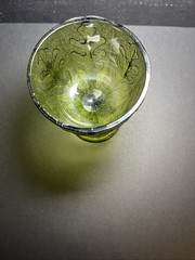 VTG FTD 1975 Green Glass Tumbler with Oak Leaf Pattern