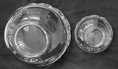 Vintage Tiffany & Co DOLPHIN Wave Footed 8″ & 5″ Chip & Dip Bowl Set Signed