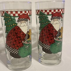SET OF 2 SAKURA DEBBIE MUMM MAGIC OF SANTA TUMBLERS 16 OZ