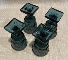 4 Vintage Turquoise Teal Pressed Glass Cordial Goblets 3.5″ Tall – Square Base