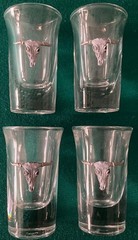VINTAGE~~ORIGINAL~~4~~SHOT GLASSES~~PEWTER~~LONGHORN~~STEER SKULLS~~3″ TALL
