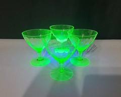 4-Vaseline Uranium Glass Champagne Sherbert Depression Era Stemware 1 Pc Chipped