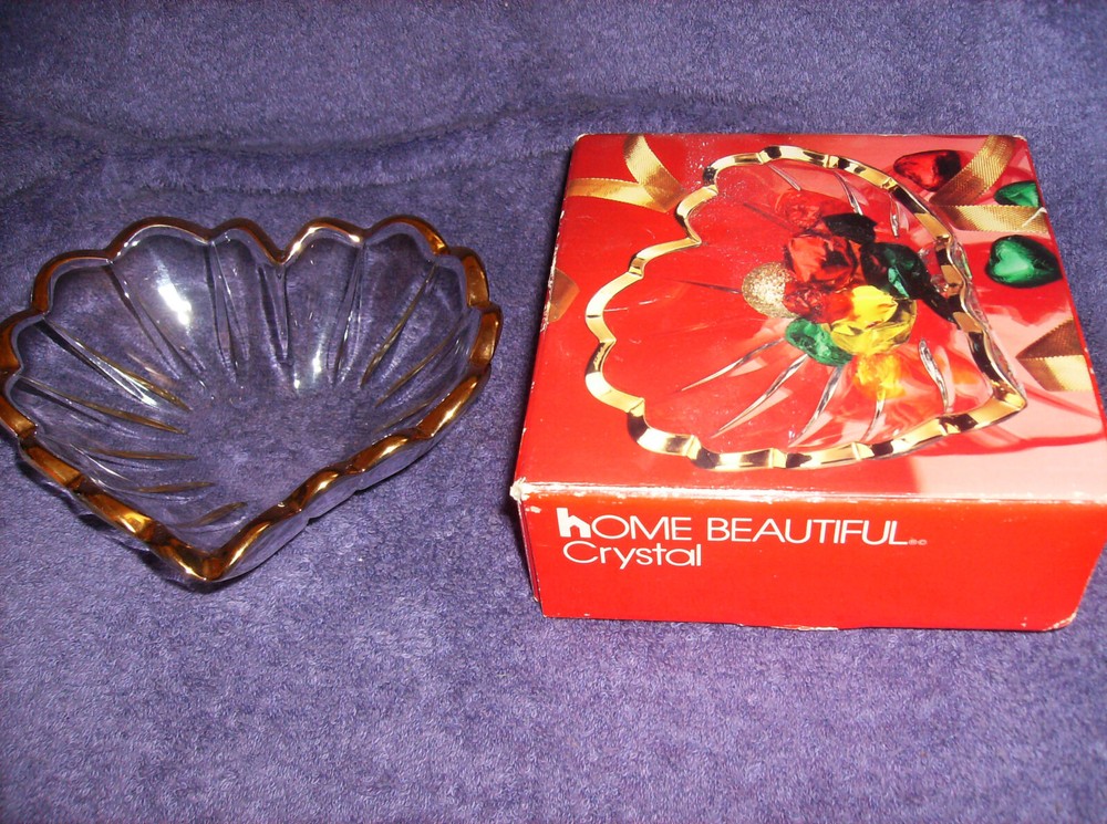 CRYSTAL HEART DISH GOLD TRIM CANDY RELISH OLIVE SERVING 6″ x 6″ NEW IN BOX HEAVY