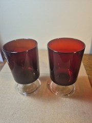 2 Vintage Luminarc Arcoroc France Ruby Red Stemmed Glass 8 oz 4.5″ Replacement
