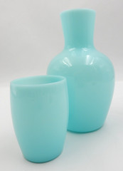 VINTAGE 1930’S MORGANTOWN TRUDY TURQUOISE BLUE WATER BOTTLE AND TUMBLER SET