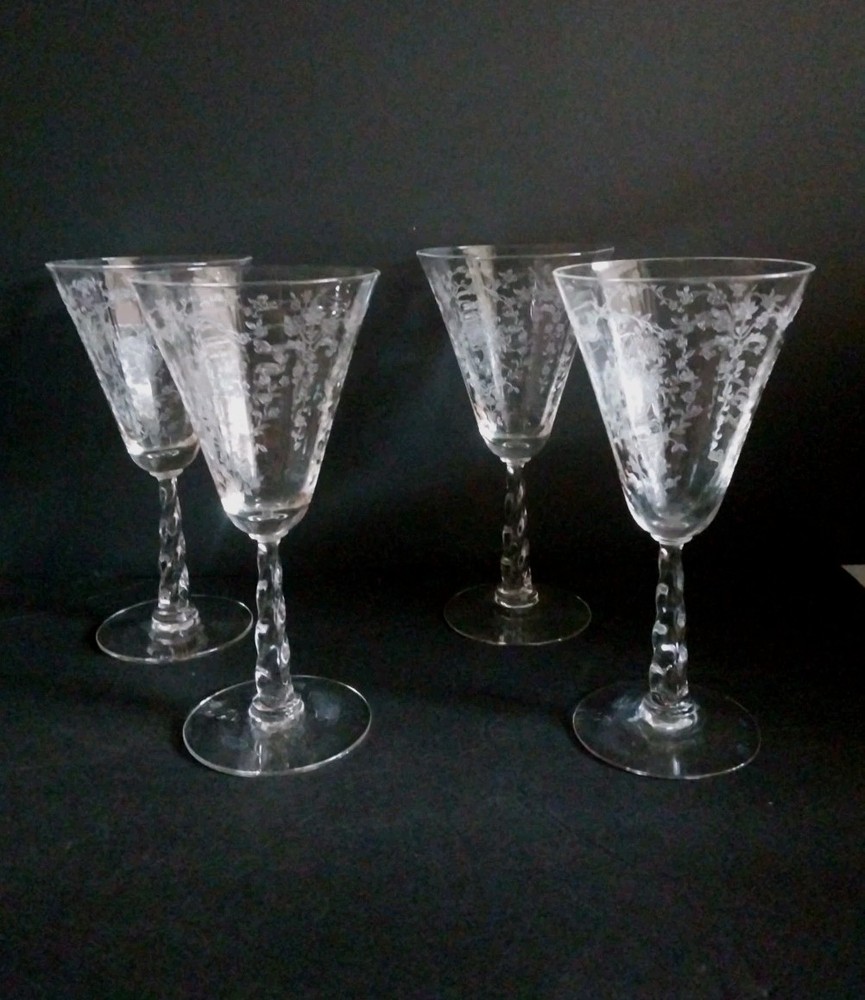 4 Cornucopia Fostoria Etched Mayflower Crystal Wine Water Goblets 7 3/8″ 8 Oz.
