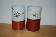 2 Georgetown Pottery 1986 Maine Art Pottery 4-3/4″ Tumblers Porcelain Glasses