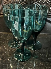 Jade Green Wine Glasses Goblets Set of 3