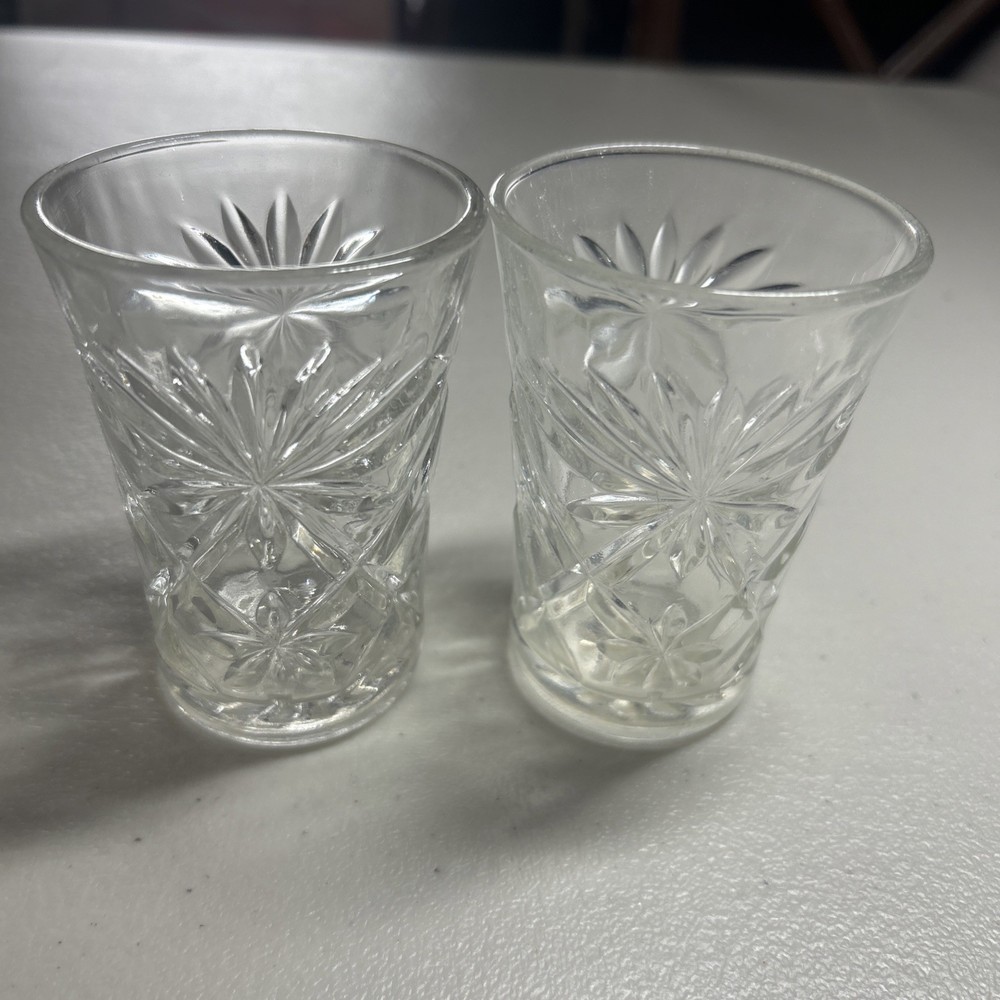 2 Vintage Early American Prescut Glass Star of David 4 1/2” Juice Glasses