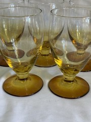 OMBRE HONEY AMBER VINTAGE PEDESTAL WINE/WATER GOBLETS (7)