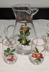 Vintage West Virginia Glass 10″ Pitcher Tumblers 5″ Hand Painted Fruit🍑🍎Gold