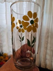 2 Vintage 1 Pint Hazel Atlas Daisy Sour Cream Glasses