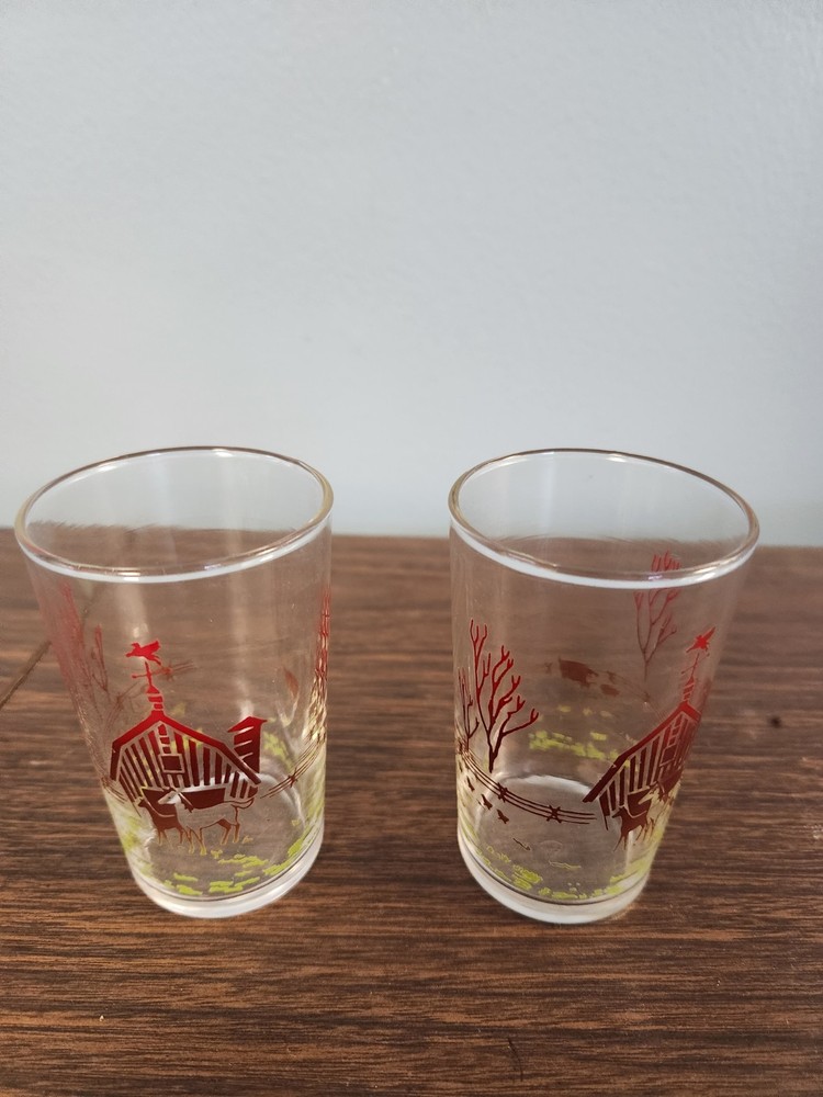 Vintage Mid Century Federal Drinking Glasses Farm Scene