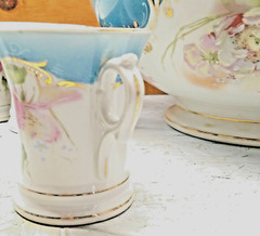 PORCELAIN PUNCH BOWL SET for TOM & JERRYS w/ 8 cups