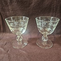 Vintage Etched Sherbert Cocktail Set Of 4 Glass Cups Stemware Table Decor