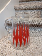 Vintage MCM Red Diamond Atomic Wide Bottom Glass Pitcher Serving Ribbed Handle